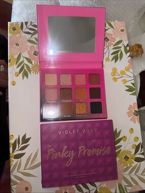 Violet Voss Pinky Promise Eyeshadow Palette - Pink, Gold, Brown, Peach